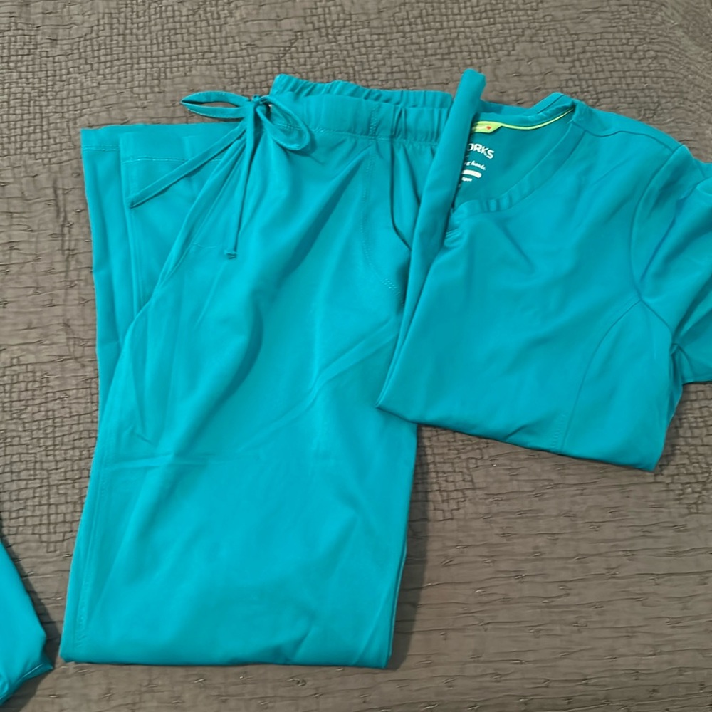 Healing Hands Scrub Set